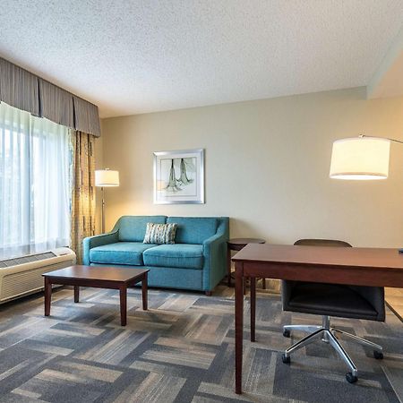 Hampton Inn & Suites Orlando-South Lake Buena Vista Kissimmee Exterior photo