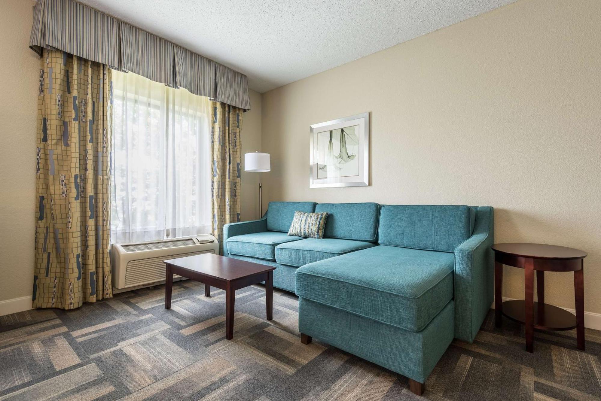 Hampton Inn & Suites Orlando-South Lake Buena Vista Kissimmee Exterior photo